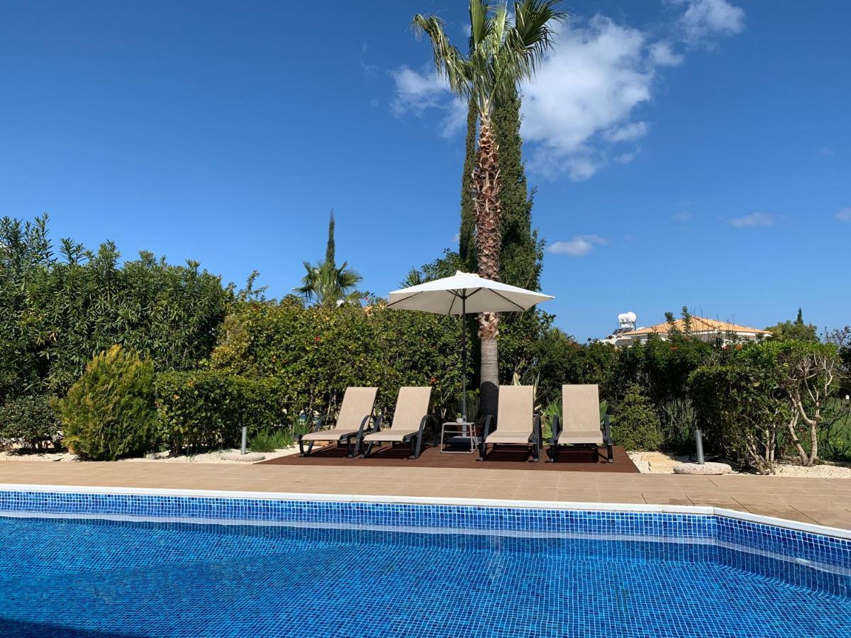 Beach Villa Sofia Нео-Хорио Экстерьер фото